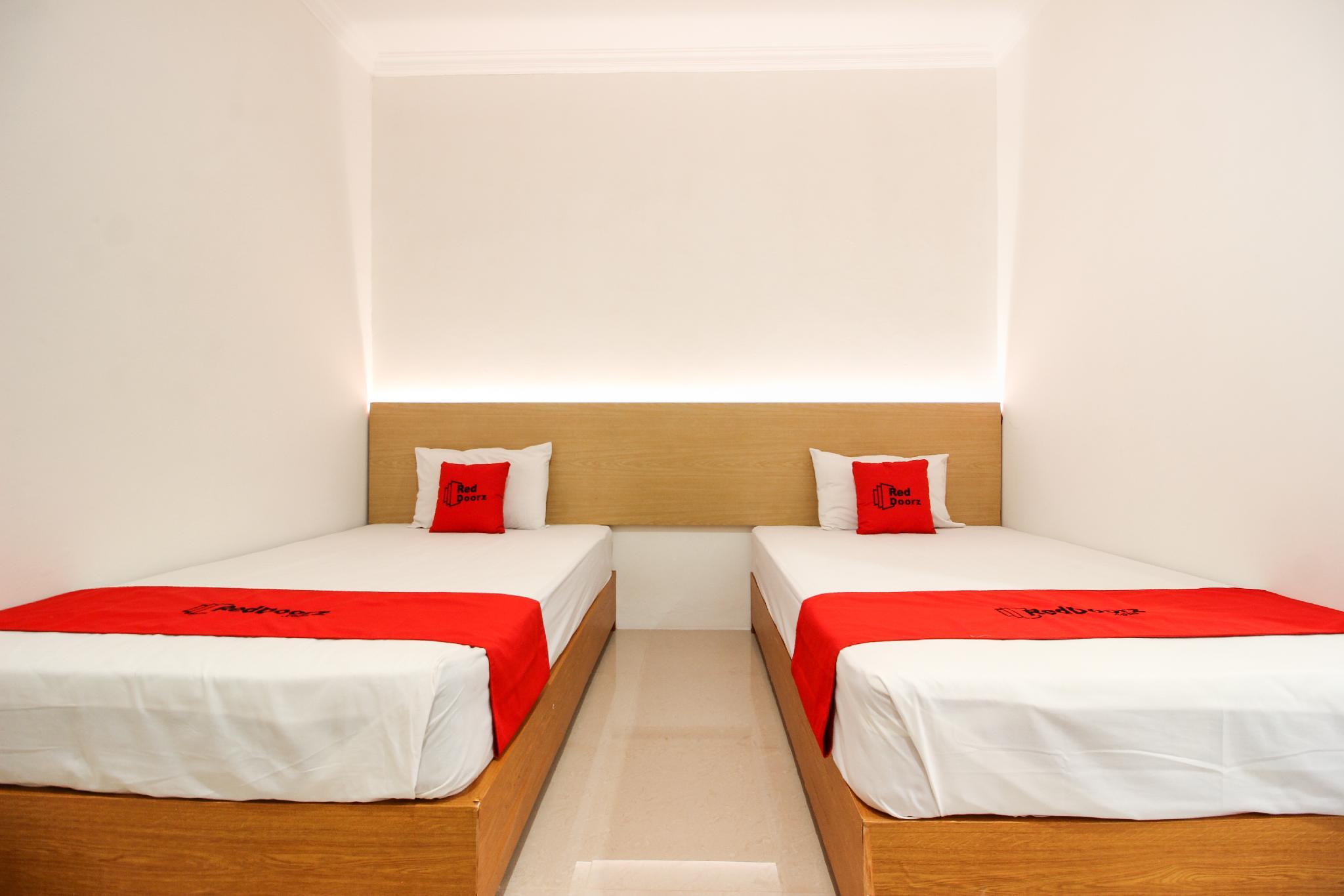 Reddoorz Plus Near Universitas Sumatera Utara Medan Exterior photo