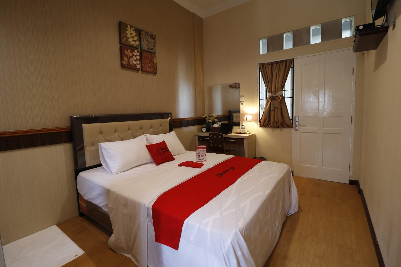 Reddoorz Plus Near Universitas Sumatera Utara Medan Exterior photo